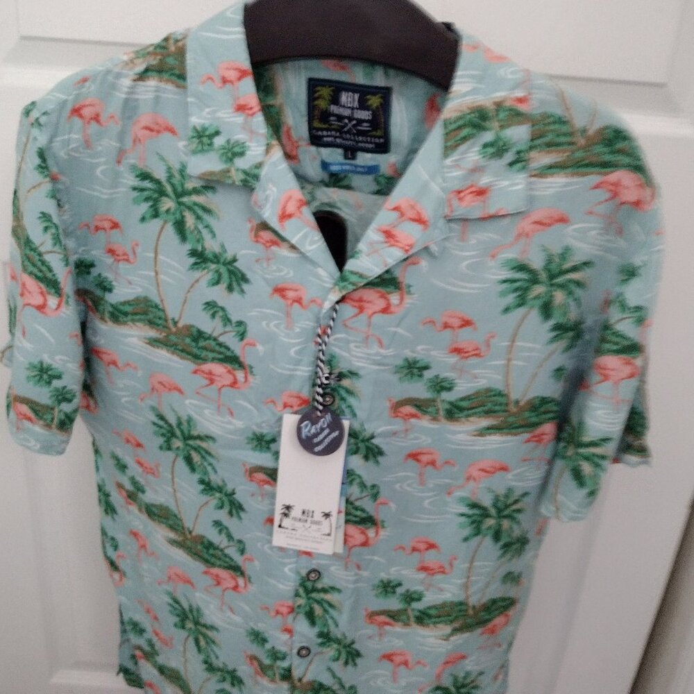 MBX Premium Goods Flamingo Tropical Shirt Mens L Cabana Hawaiian Button Up NWT - Picture 6 of 10
